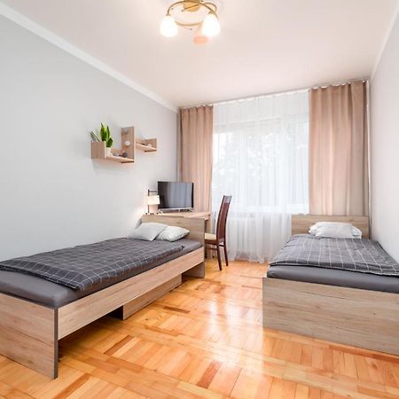 ז'שוב Two Bedrooms Apartment Faktura Fast Check-In 24H מראה חיצוני תמונה