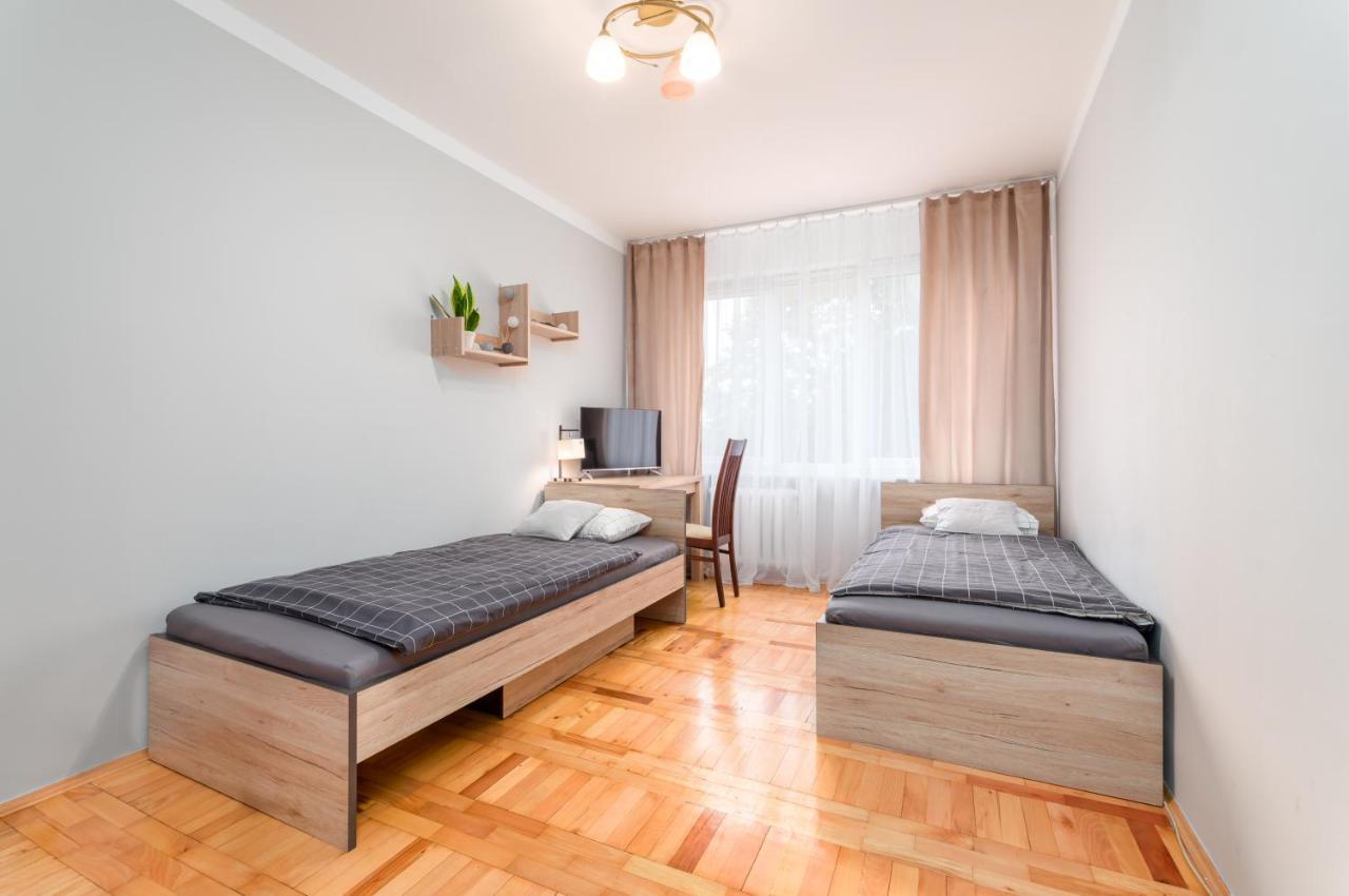 ז'שוב Two Bedrooms Apartment Faktura Fast Check-In 24H מראה חיצוני תמונה